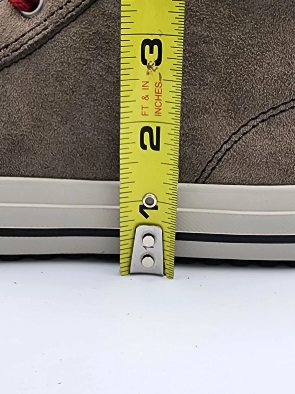 Taupe/Red Converse High Street Sneakers | Boys 5/Women's 6.5